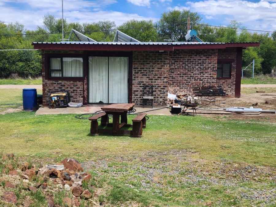 1 Bedroom Property for Sale in Bloemhof North West